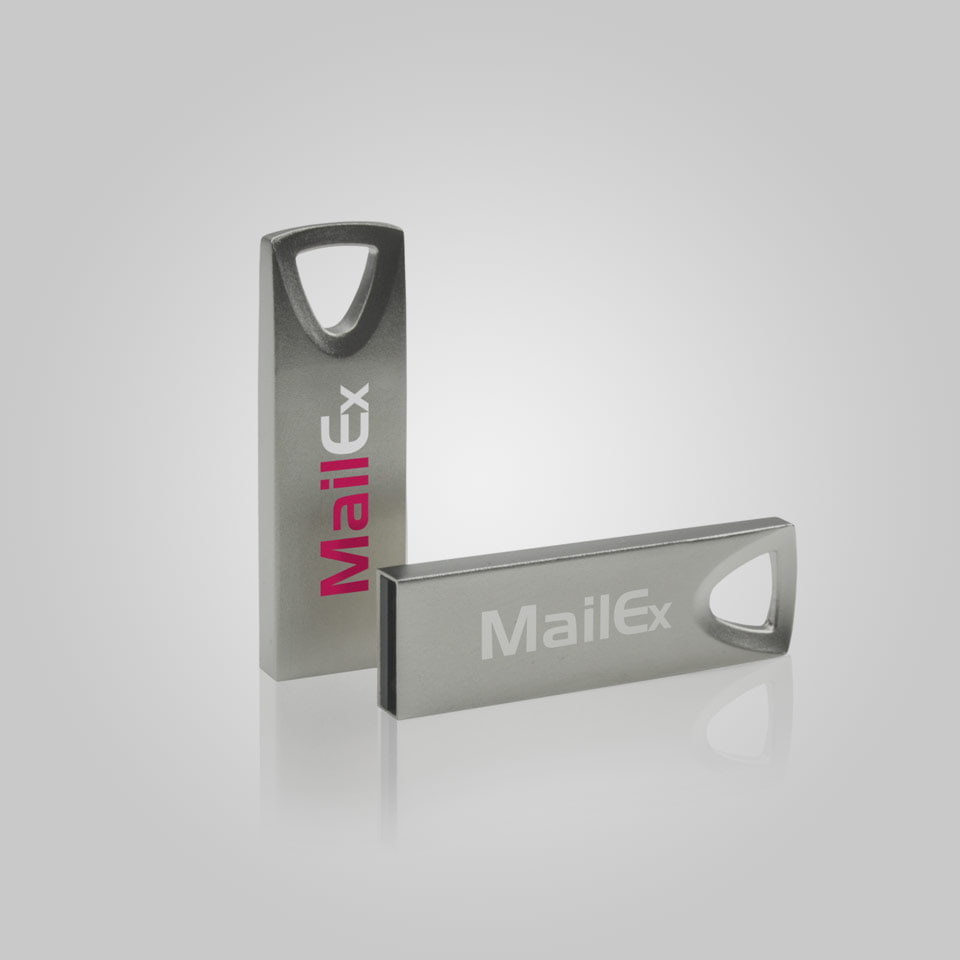 USB Triangle - Sleek metal USB stick