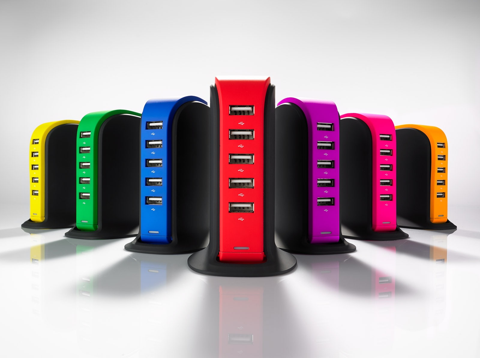 Desk Charger Power Tower PT50 - The charging station with 5 USB ports